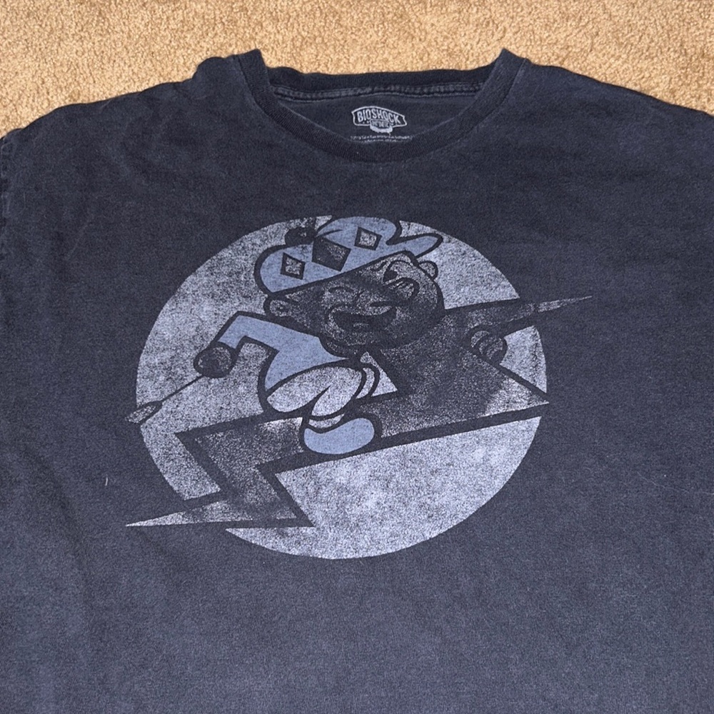 Mens Black Graphic Tee Size XL